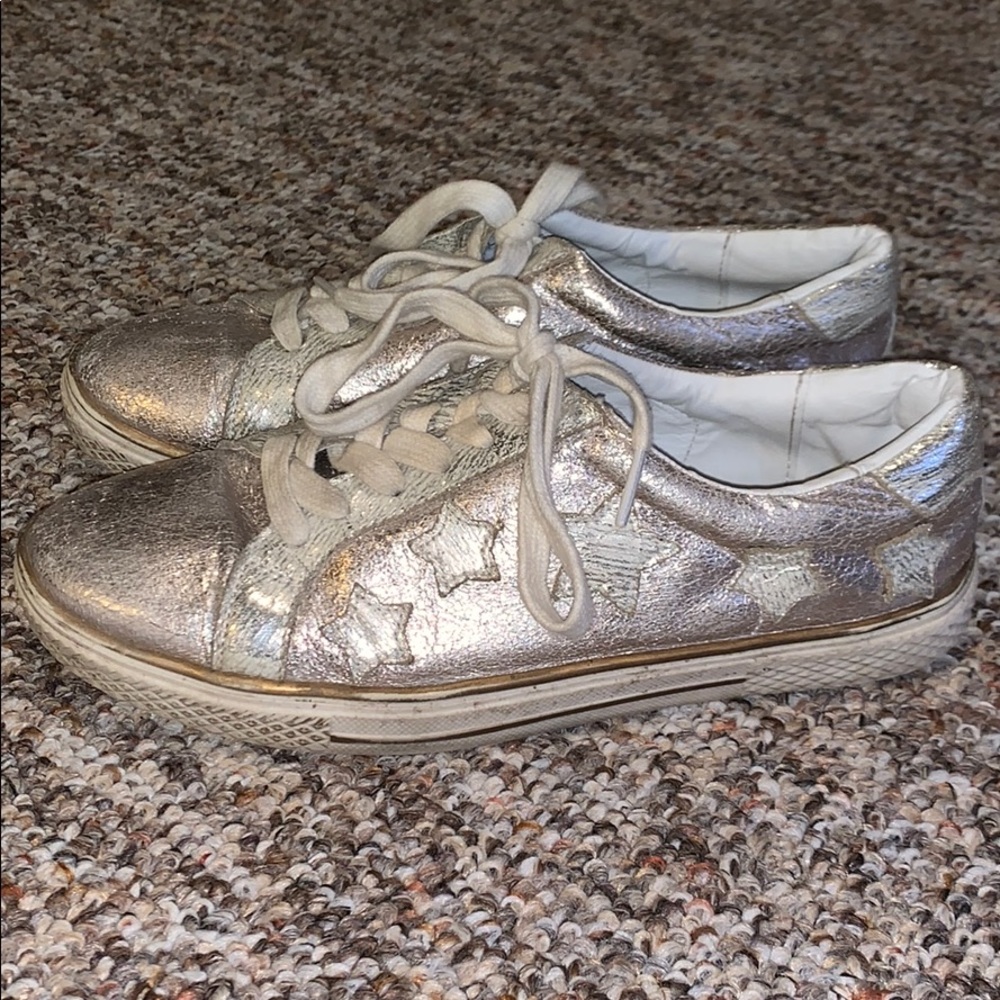 bebe sport gold and silver star sneakers size 7